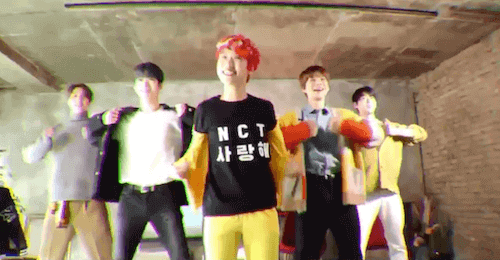 【NCT】NCTサランへTシャツを見たときのメンバーたちの反応かわいすぎる